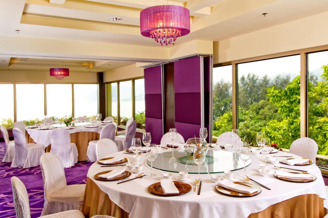 Grand Coloane Resort Macau Buitenkant foto A typical banquet hall